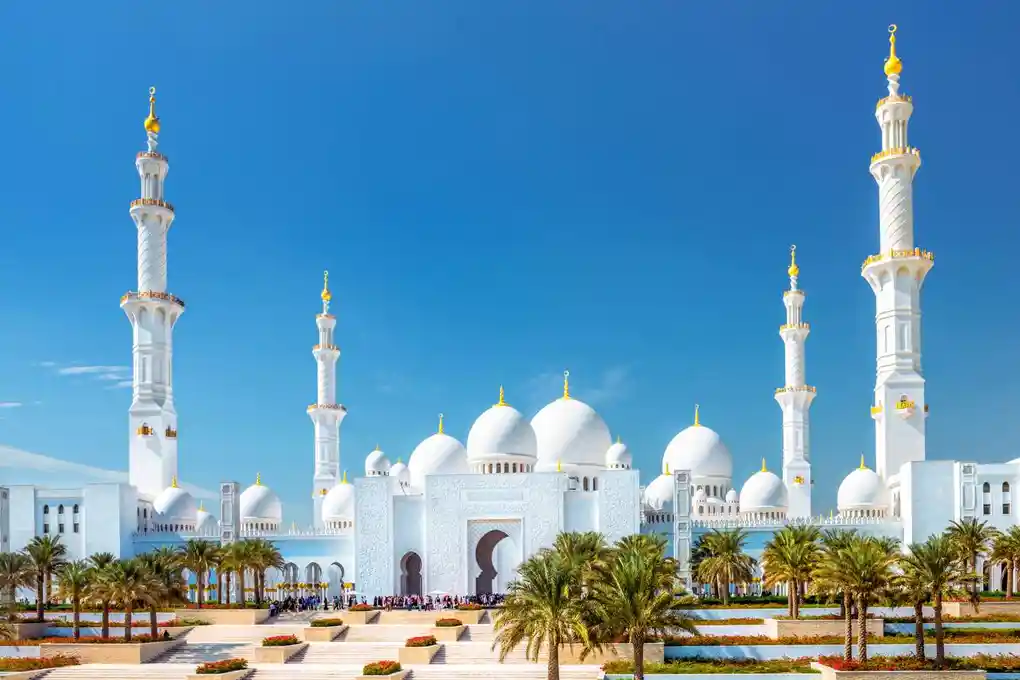 Sheikh Zayed Grand Mosque Exterior